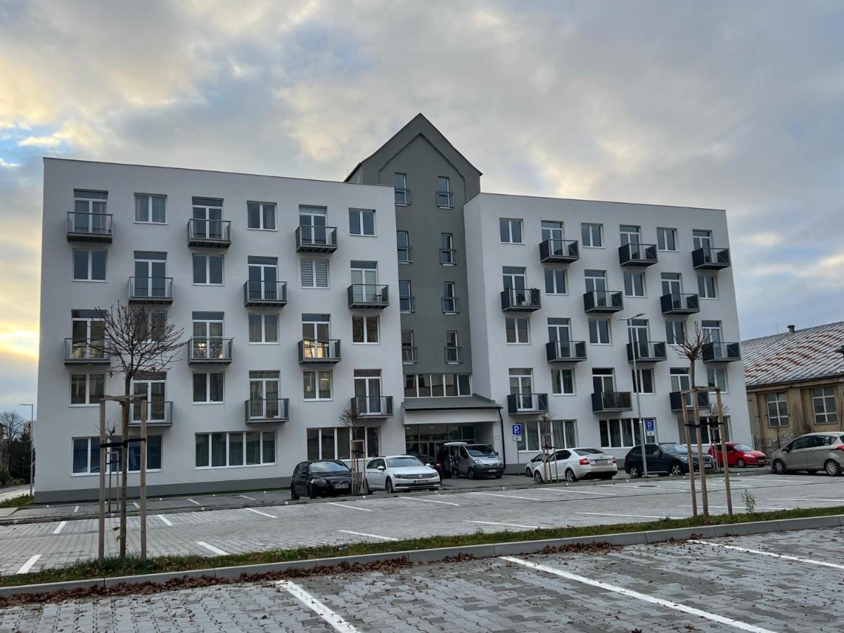 Apartman Liptov Np14 Liptovský Mikuláš Екстериор снимка